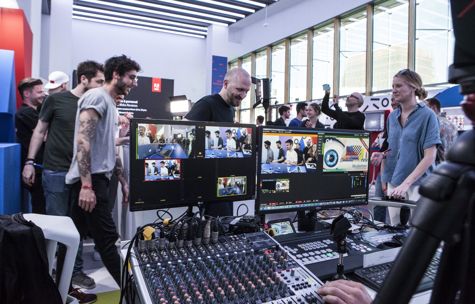 i-adobe-at-offf-2017-streaming-03-dr-digital-agency